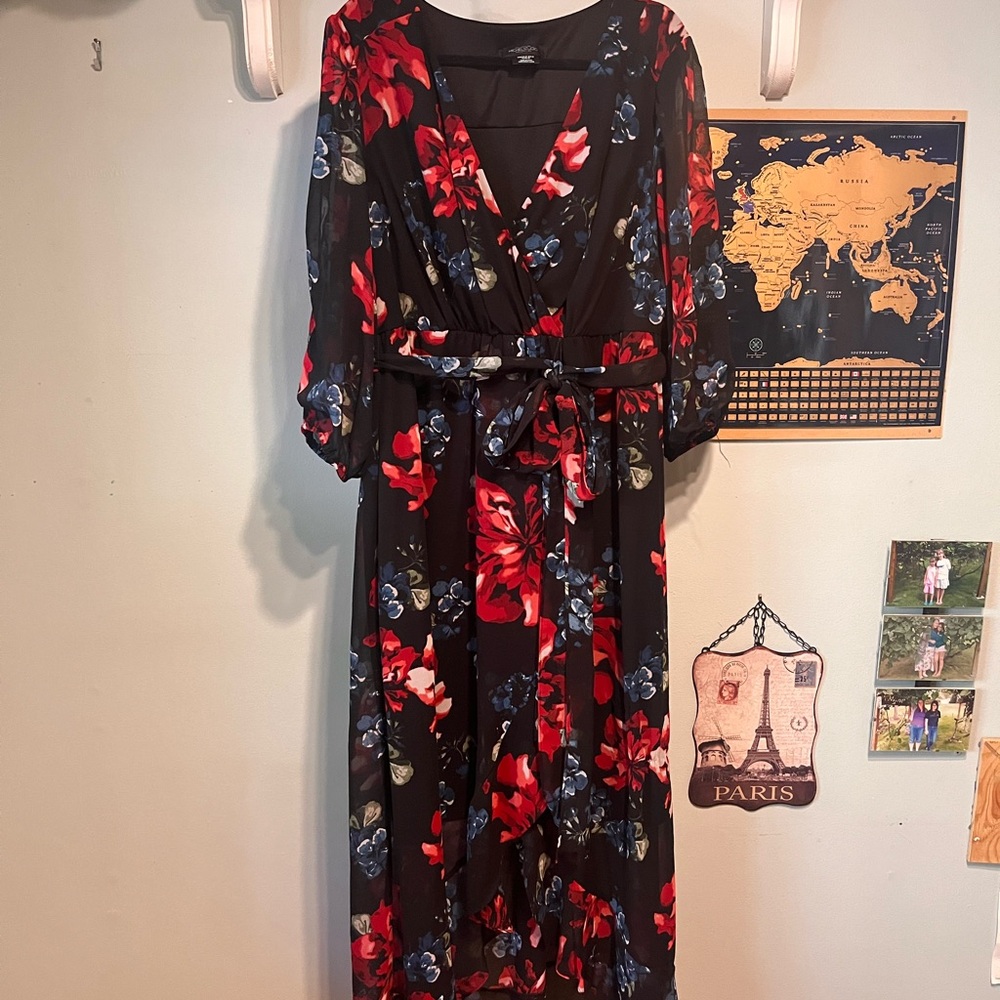 Michel Studio Black and Red Floral Long Sleeve Dress